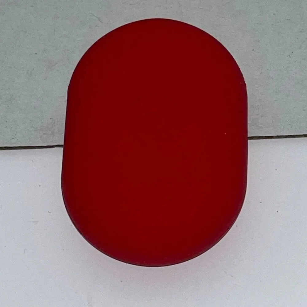 Beats By Dre 10th‎ Anniversary Decade Collection Red Silicone Carrying Case